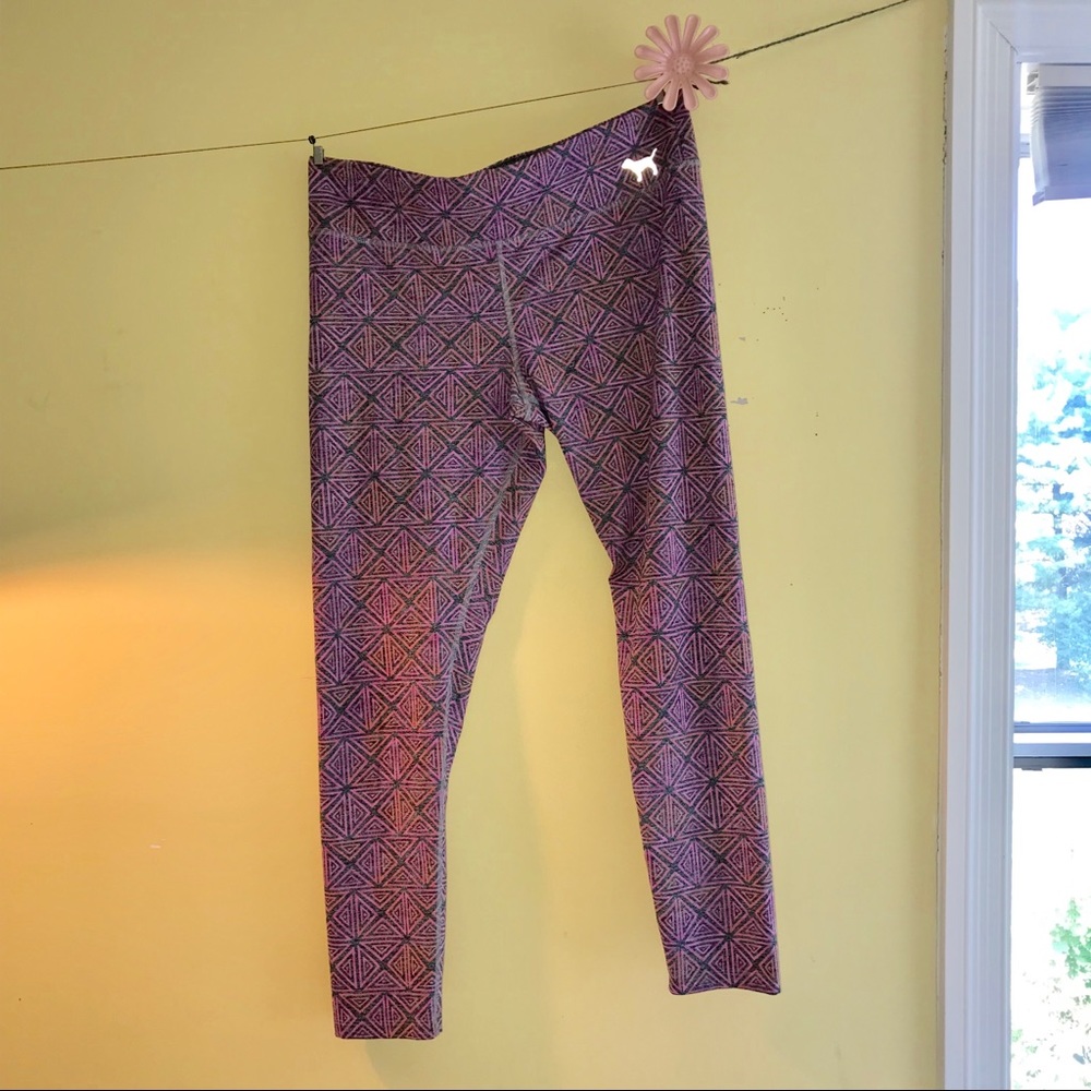 VS Pink High Waisted Ombré Yoga Pants